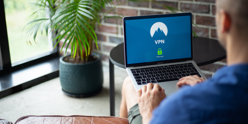 VPN: connecting through a safe port